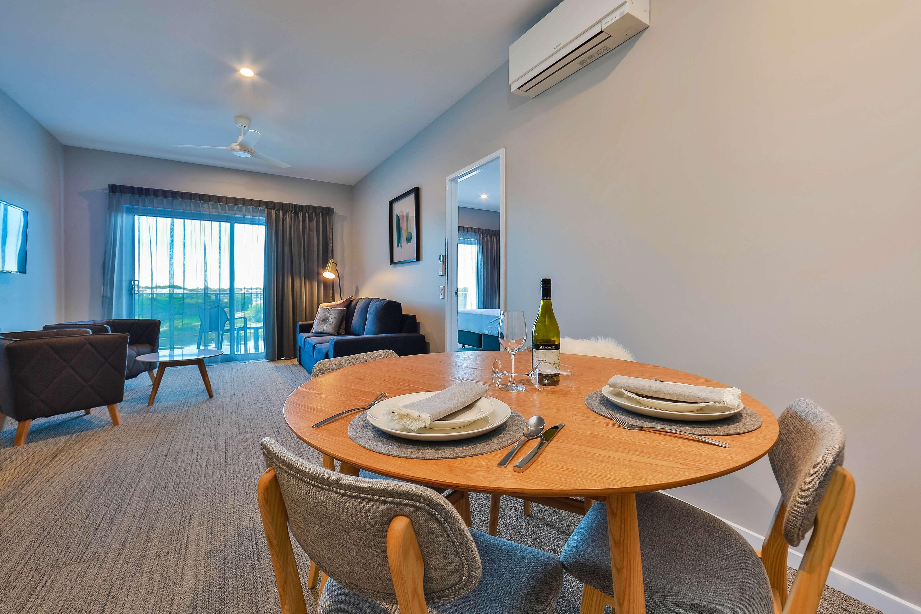 Western 4* North Lakes