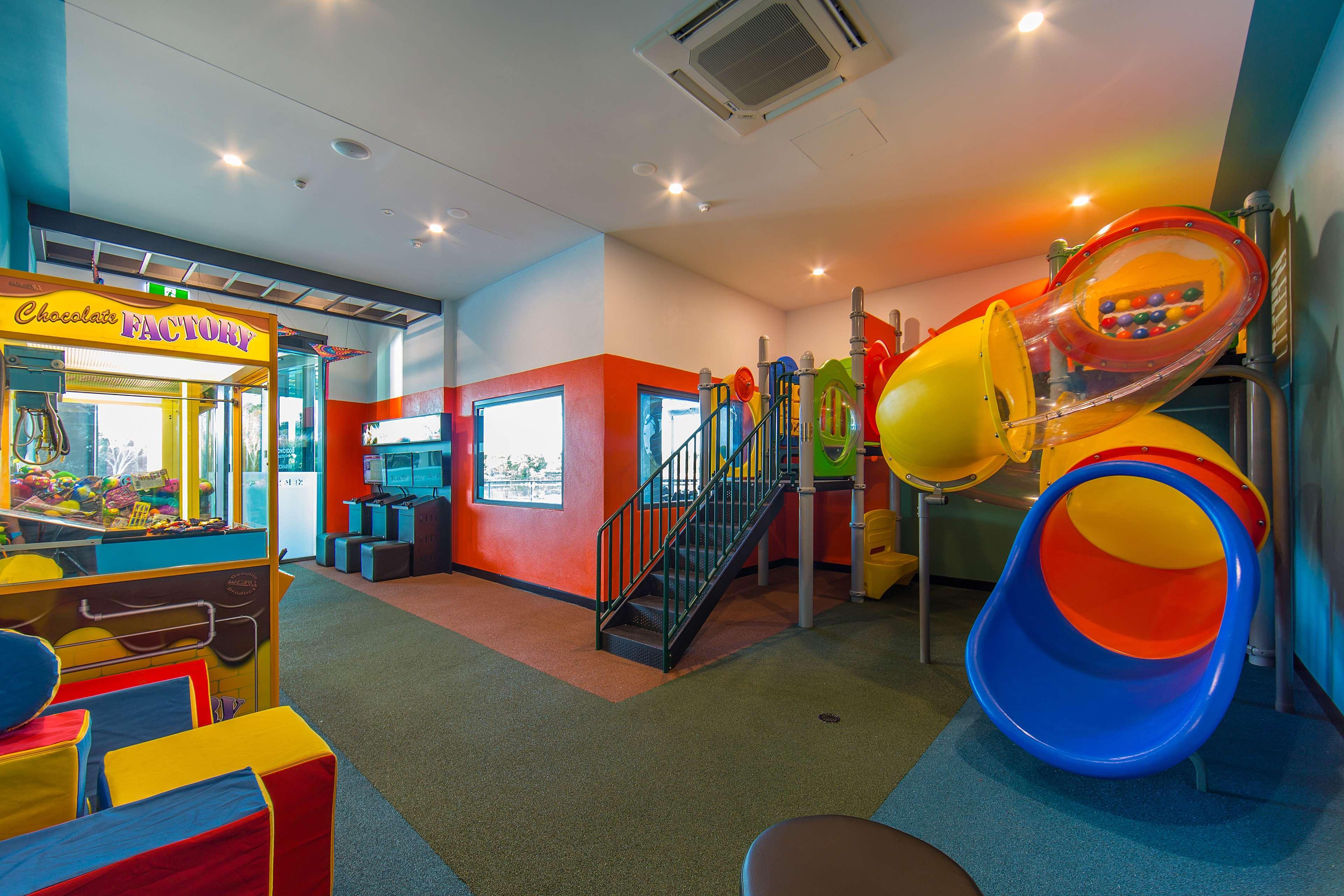 Western Hotel North Lakes