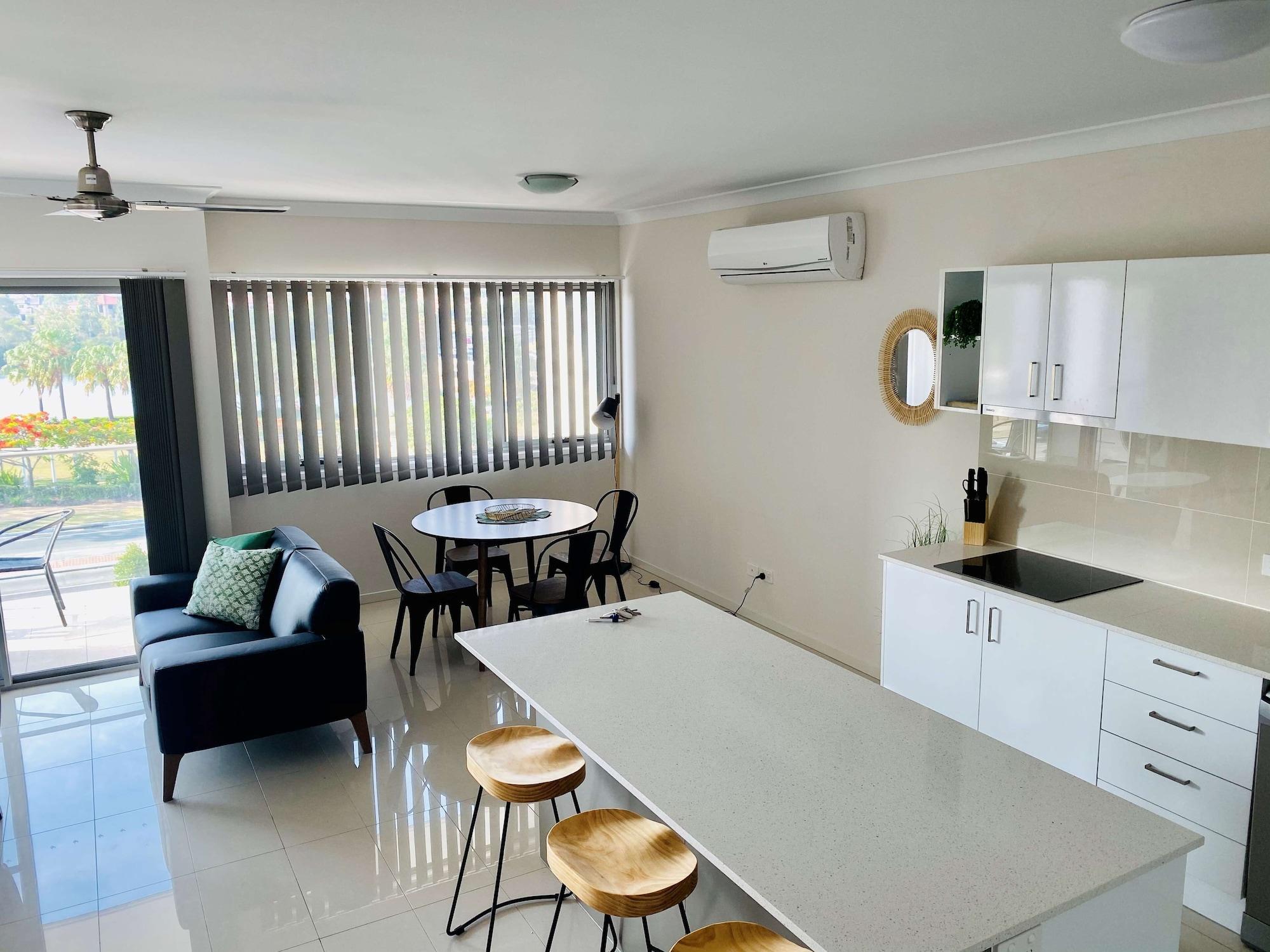 Western Hotel 4*